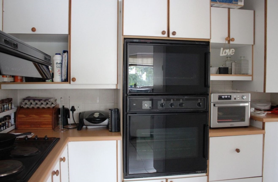 4 Bedroom Property for Sale in Groenvallei Western Cape